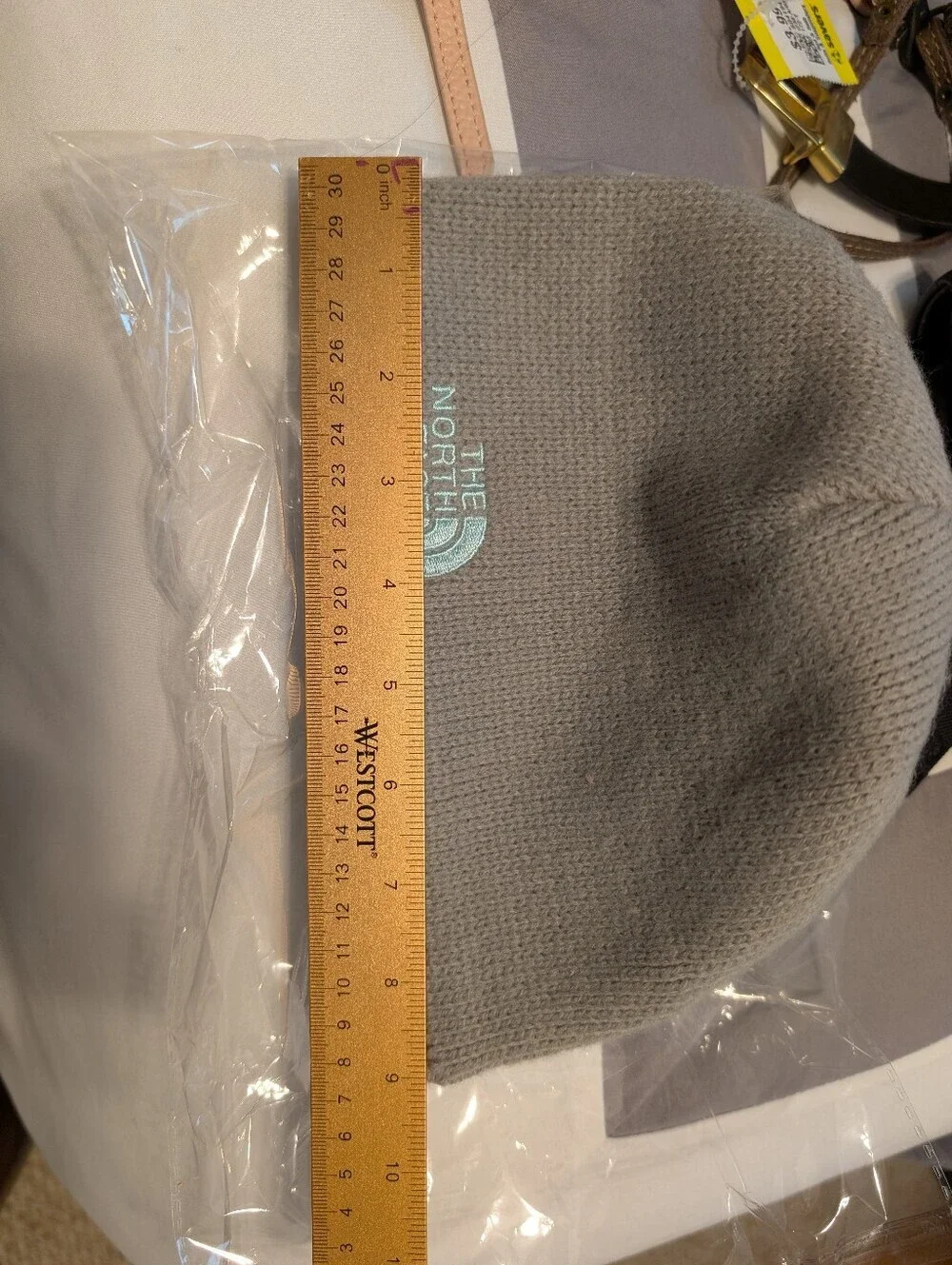 The North Face Unisex Beanie Light Gray size youth small